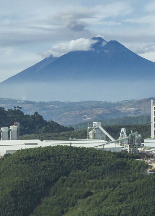 Cementos Progreso, es una compañía guatemalteca, con más de 100 años de historia
