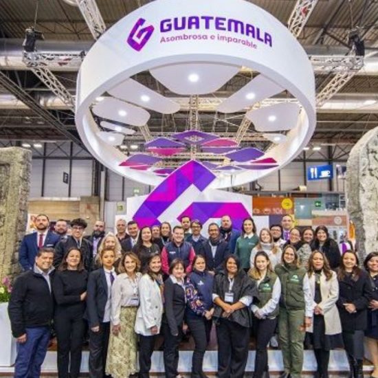 Destinos turísticos de Guatemala sorprenden en FITUR 2023