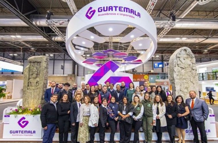 Destinos turísticos de Guatemala sorprenden en FITUR 2023